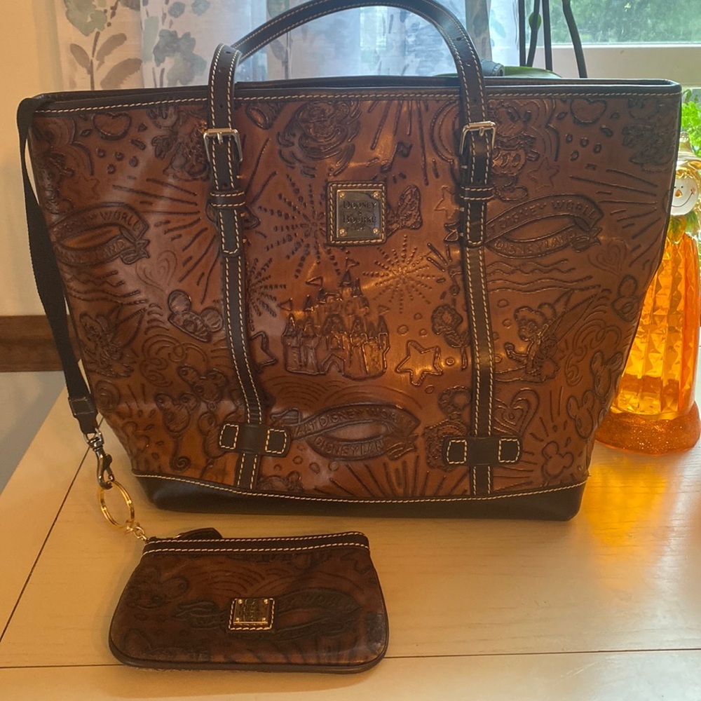 dooney & bourke disney leather tote bag and matching wallet
